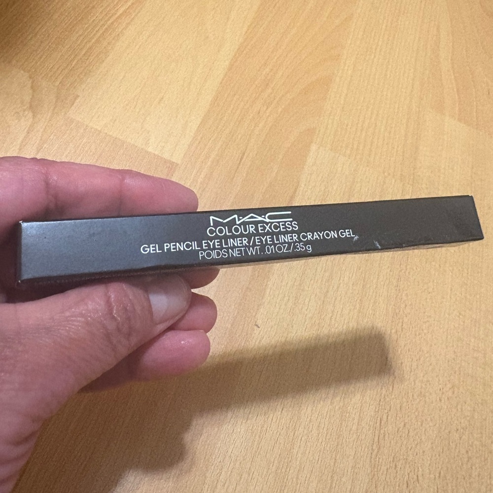 MAC Colour Excess Gel Pencil Eye Liner - GLIDE OR DIE Brand New Never Used.